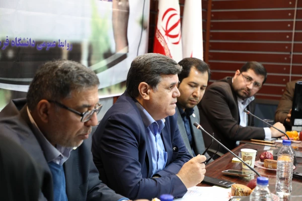 در مراسم انعقاد تفاهم نامه همکاری دانشگاه فرهنگیان و سازمان جوانان جمعیت هلال احمر عنوان شد:

اهمیت دانشگاه فرهنگیان به سبب تربیت معلمان آینده برای آموزش های هلال احمر دو چندان است 
 13