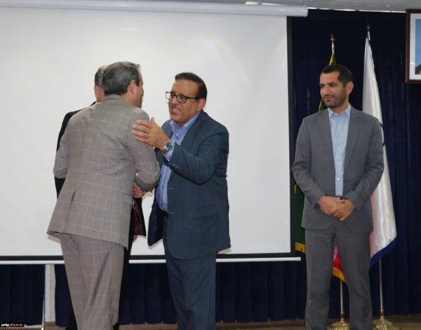 جلسه تکریم و معارفه سرپرست مدیریت امور پردیس های استان گلستان، با حضور دکتر طاهری نیا، معاون پژوهش و فناوری دانشگاه فرهنگیان برگزار شد. 2