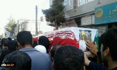 مراسم تشییع پیکر جانبازشهید حاج حسین کیخا در زاهدان برگزار شد