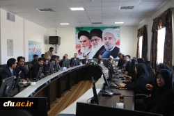 دکتر صفرزاده در سومین جلسه شورای اداری پردیس های خراسان شمالی خطاب به کلیه کارکنان گفت:
امروز مسائل و دغدغه دانشگاه نباید فقط مختص شخص مسئول دانشگاه باشد 2