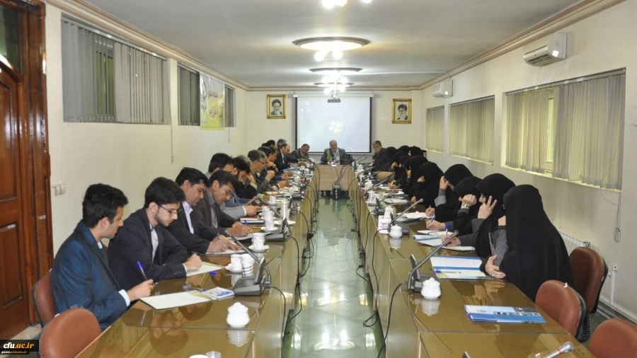 معاون توسعه منابع و امور دانشجویی دانشگاه فرهنگیان خراسان رضوی:
توفیق خادمی زائران امام رضا(ع) برای دانشجومعلمان افتخاری ماندگار است 2