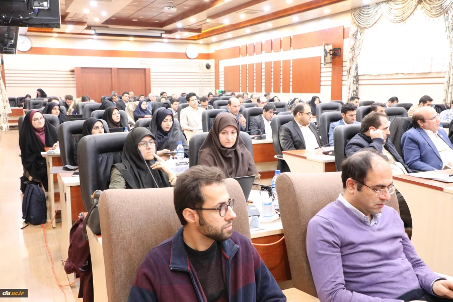 آغاز به کارهفتمین گردهمایی کارشناسان هوشمند سازی دانشگاه فرهنگیان

 3