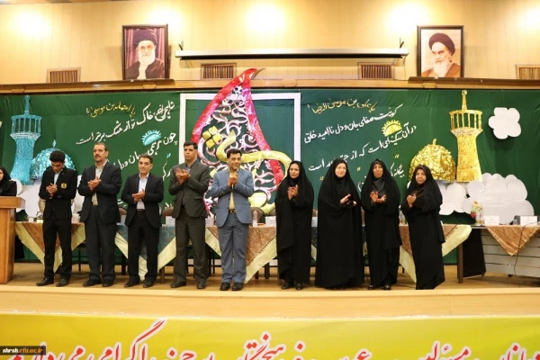 با حضور معاونت فرهنگی و اجتماعی برگزار شد:

نخستین همایش شعر و مشاعره رضوی در دانشگاه فرهنگیان استان فارس 4