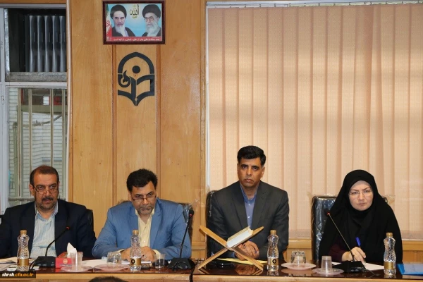 با حضور معاونت فرهنگی و اجتماعی برگزار شد:

نخستین همایش شعر و مشاعره رضوی در دانشگاه فرهنگیان استان فارس 6