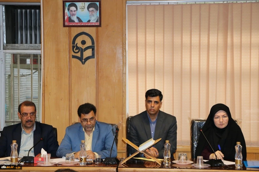 با حضور معاونت فرهنگی و اجتماعی برگزار شد:

نخستین همایش شعر و مشاعره رضوی در دانشگاه فرهنگیان استان فارس 6