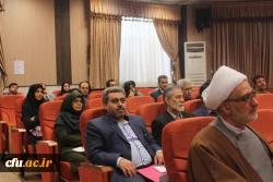 رییس دانشگاه فرهنگیان جلسه اعضای کارگروه های تامین و تولید محتوای آموزشی :

وجود محتوای قوی و مناسب می تواند در کنار معلمان به آموزش مطلوب و فاخر منجر شود 3