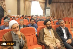 رییس دانشگاه فرهنگیان جلسه اعضای کارگروه های تامین و تولید محتوای آموزشی :

وجود محتوای قوی و مناسب می تواند در کنار معلمان به آموزش مطلوب و فاخر منجر شود 5