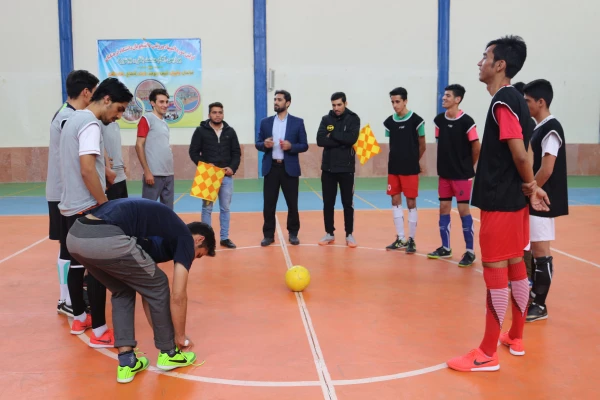 برگزاری مسابقات فوتبال دانشجویان پردیس امام محمد باقر(ع) بجنورد( پردیس برادران) به مناسبت گرامیداشت دوشهید گمنام و کمک به دانش آموزان بی سرپرست و کم بضاعت 5