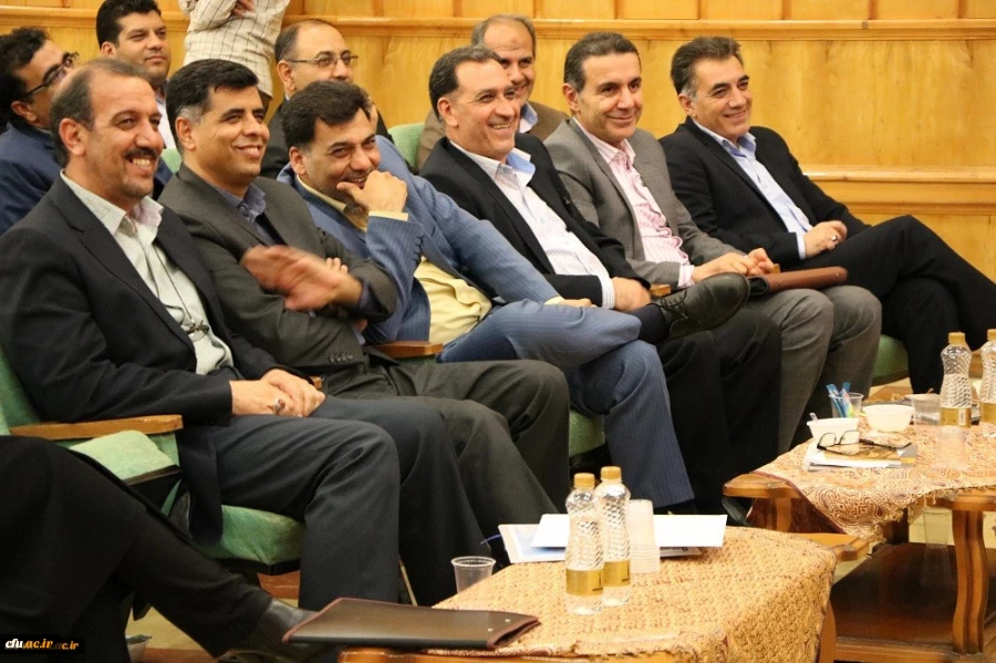 نخستین همایش ملی شعر و مشاعره رضوی در دانشگاه فرهنگیان استان فارس برگزار شد 6