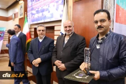 دکتر کچوئیان در هفتمین گردهمایی کارشناسان هوشمند سازی عنوان کرد:

 اولین و کوتاهترین راه افزایش کیفیت در سازمان توانمند سازی و آموزش است 5