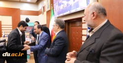 اختتامیه هفتمین گردهمایی کارشناسان هوشمندسازی سراسر کشور دانشگاه فرهنگیان برگزار شد

تقدیر و معرفی طرح های پیشنهادی و کارشناسان برگزیده هوشمند سازی 4