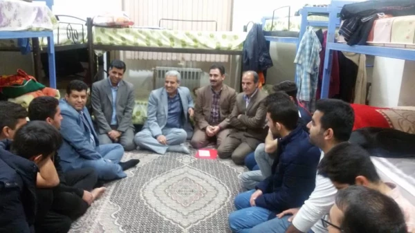 دیدار صمیمانه  مدیر کل دانشجویی دانشگاه فرهنگیان با دانشجوی معلمان فارس 3