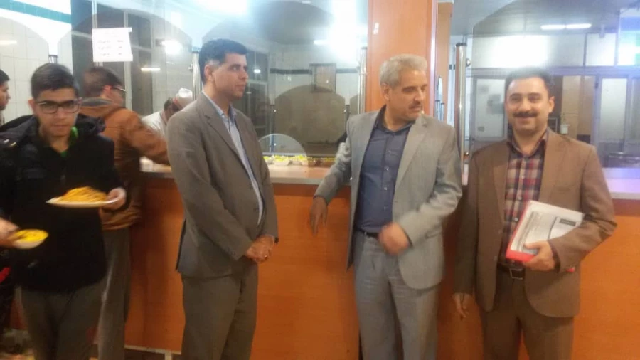 دیدار صمیمانه  مدیر کل دانشجویی دانشگاه فرهنگیان با دانشجوی معلمان فارس 7