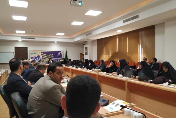 برگزاری کارگاه اداره کل نشر و اطلاع رسانی علمی و پشتیبانی علم بومی

 4