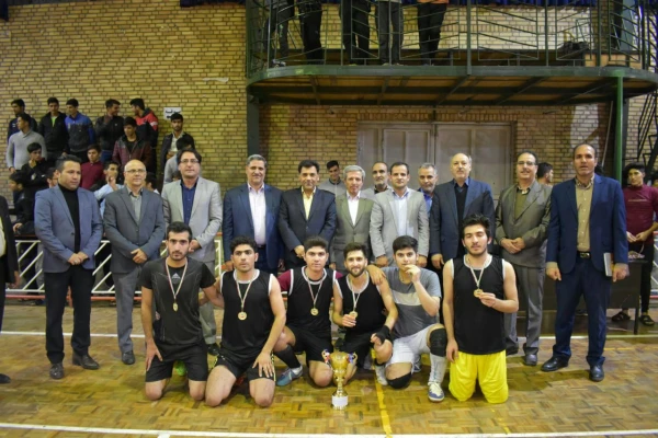 گزارش تصویری از بازدید دکتر محمدی به همراه مدیران کل فرهنگی واجتماعی از دانشگاه فرهنگیان البرز