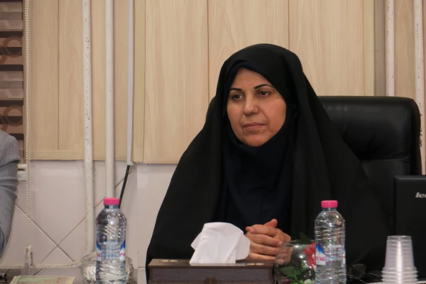 دکتر علی نژاد در دوره توان افزایی سرپرستان شبانه روزی مناطق ده گانه( منطقه 4) در پردیس شهید باهنر فارس:
سرپرستان سراهای دانشجویی به مثابه یک مربی درحوزه دانشجویی– فرهنگی و اجتماعی نقش پررنگ آموزشگری رابرعهده دارند