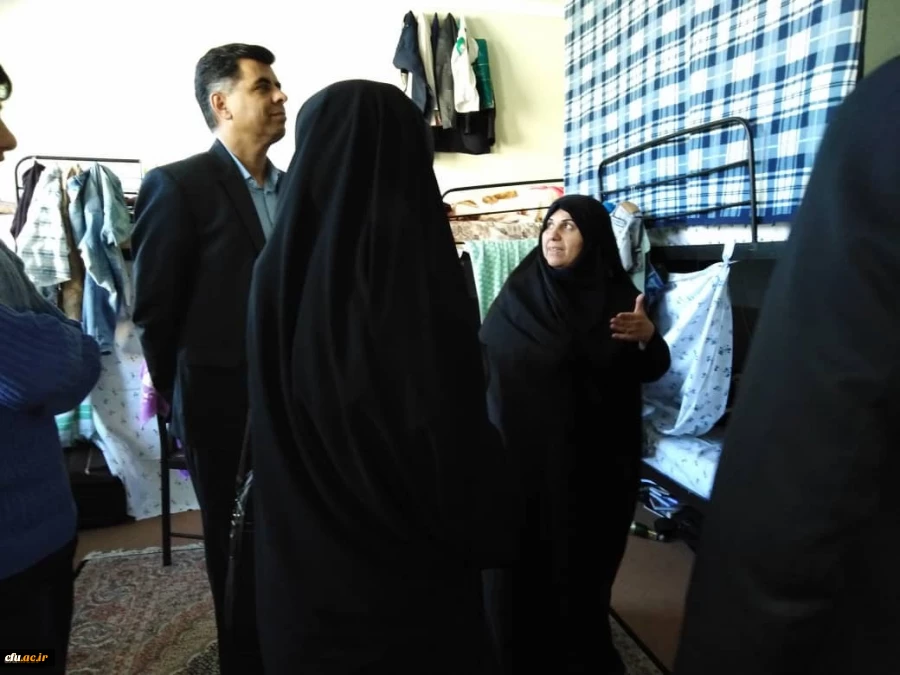 دیدار معاون دانشجویی دانشگاه فرهنگیان از بخش های مختلف واحد دانشگاهی سلمان فارسی شیراز