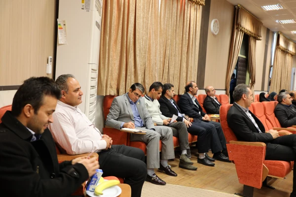 به منظور ارتقا سطح سواد سلامت کارکنان سازمان مرکزی برگزار شد:

کارگاه آموزشی آشنایی با بیماری دیابت، راه های پیشگیری و درمان آن