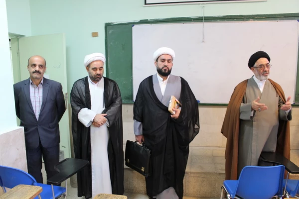 برگزاری دوره تخصصی16ساعته نمازدانشجویان(طرح معراج)دردانشگاه فرهنگیان استان قزوین 2