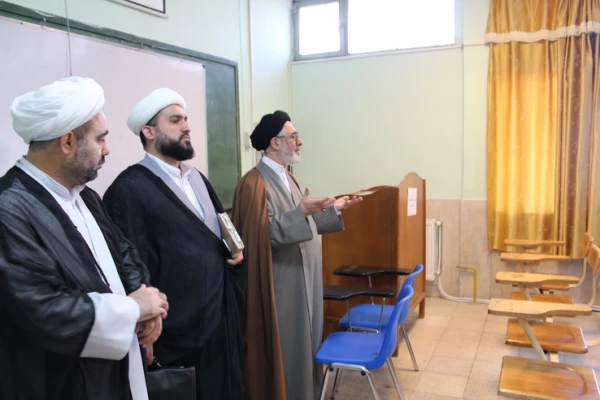 برگزاری دوره تخصصی16ساعته نمازدانشجویان(طرح معراج)دردانشگاه فرهنگیان استان قزوین 2