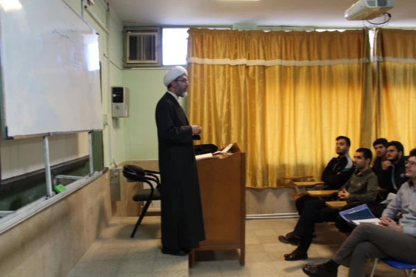 برگزاری دوره تخصصی16ساعته نمازدانشجویان(طرح معراج)دردانشگاه فرهنگیان استان قزوین 2