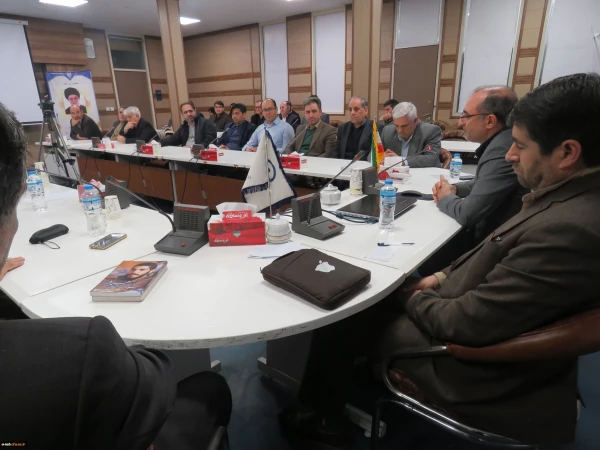 به مناسبت هفته بسیج در پردیس علامه طباطبایی اردبیل برگزار شد:

نقش کارکنان و اساتید بسیجی در تربیت معلمان حرفه ای 3