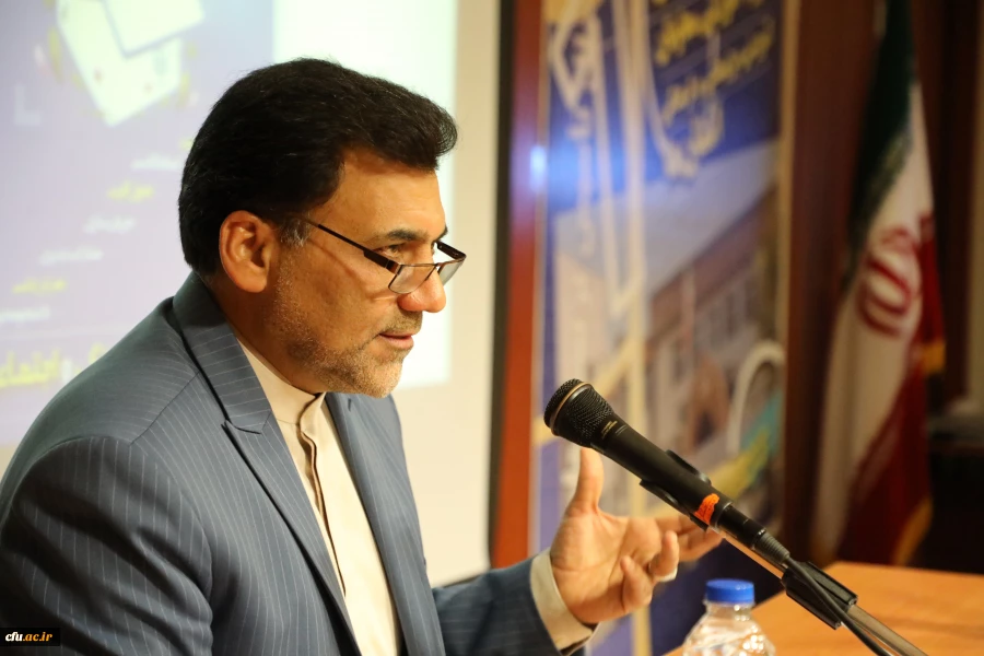 سرپرست معاونت فرهنگی و اجتماعی دانشگاه:

مشارکت دادن و اعتماد به دانشجو معلمان از مهمترین برنامه های معاونت فرهنگی و اجتماعی 3