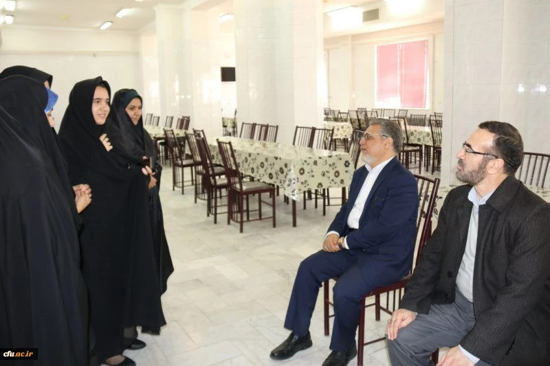 بازدید دکتر کچوئیان معاون نظارت، ارزیابی و تضمین کیفیت دانشگاه فرهنگیان و دکتر دلقندی مشاور رئیس دانشگاه و مدیرکل حراست دانشگاه فرهنگیان از پردیس های استان یزد
 17