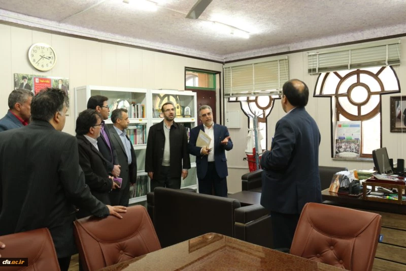 بازدید دکتر کچوئیان معاون نظارت، ارزیابی و تضمین کیفیت دانشگاه فرهنگیان و دکتر دلقندی مشاور رئیس دانشگاه و مدیرکل حراست دانشگاه فرهنگیان از پردیس های استان یزد
 18