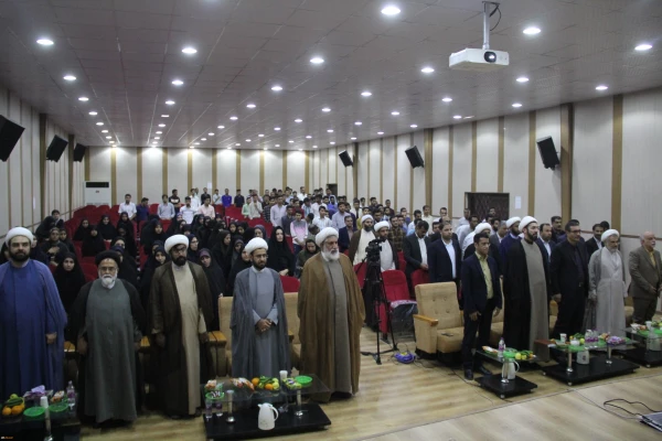 مراسم تکریم و معارفه سرپرستان پیشین و جدید دفتر نهاد نمایندگی مقام معظم رهبری در دانشگاه فرهنگیان هرمزگان 5