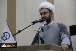 مراسم تکریم و معارفه سرپرستان پیشین و جدید دفتر نهاد نمایندگی مقام معظم رهبری در دانشگاه فرهنگیان هرمزگان 13