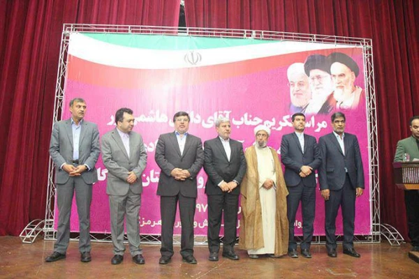 با حضور دکتر نعمت الهی معاون حقوقی و امور مجلس وزارت آموزش و پرورش نشست هم اندیشی مشترک مدیر کل جدید آموزش و پرورش استان هرمزگان ، معاونان اداره کل ، مدیر کل نوسازی  مدارس  استان و سرپرست دانشگاه فرهنگیان هرمزگان و روسای مناطق آموزش و پرورش استان برگزار گ