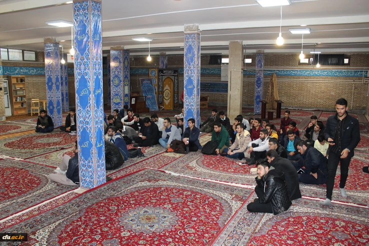 دردانشگاه فرهنگیان استان قزوین برگزارشد:    جلسه پرسش وپاسخ دانشجویان پردیس شهیدرجایی بامسئولین دانشگاه 4