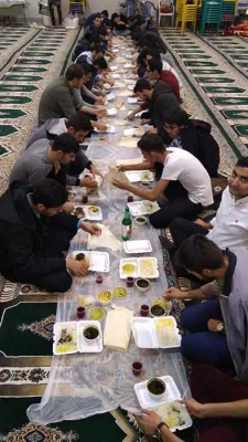 با حضور دکتر اوجاقلو سرپرست دانشگاه فرهنگیان استان زنجان برگزار شد:

اختتامیه اردوی معرفتی-تربیتی رویش با محوریت سند تحول بنیادین 2