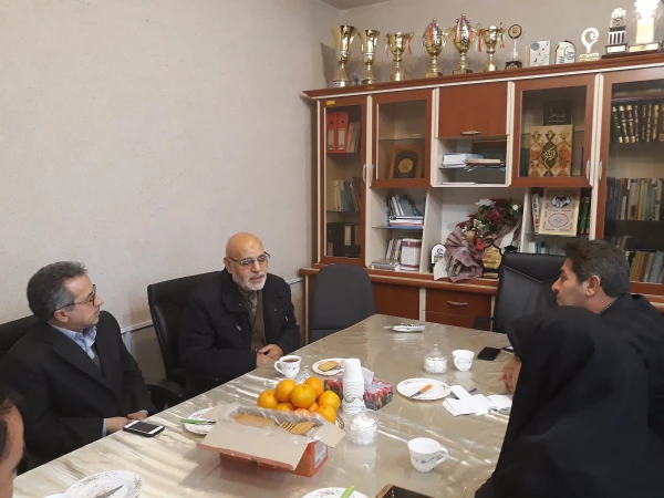 جلسه مسئولین دانشگاه فرهنگیان آذربایجان غربی با مدیر عامل مجمع خیرین مدرسه ساز برگزار شد

 3