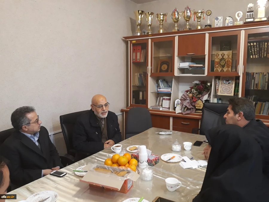 جلسه مسئولین دانشگاه فرهنگیان آذربایجان غربی با مدیر عامل مجمع خیرین مدرسه ساز برگزار شد

 3