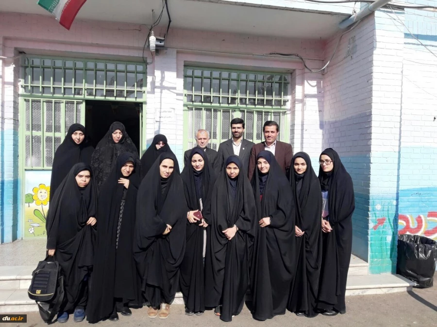 بازدید دکتر مشهدی مدیر امور مدارس وابسته و کارورزی دانشگاه فرهنگیان از مدیریت امور پردیس های استان قم