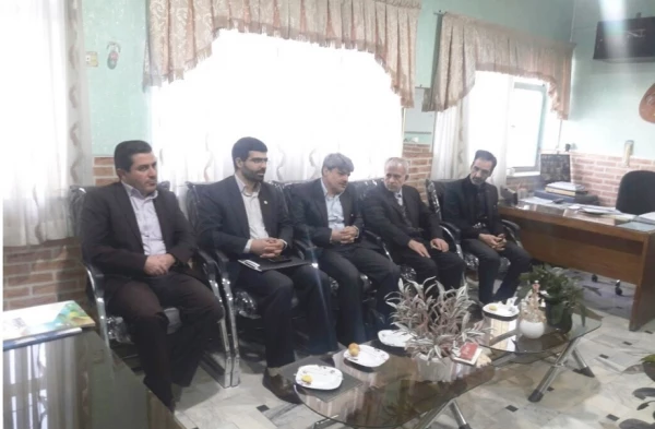 بازدید دکتر مشهدی مدیر امور مدارس وابسته و کارورزی دانشگاه فرهنگیان از مدیریت امور پردیس های استان قم