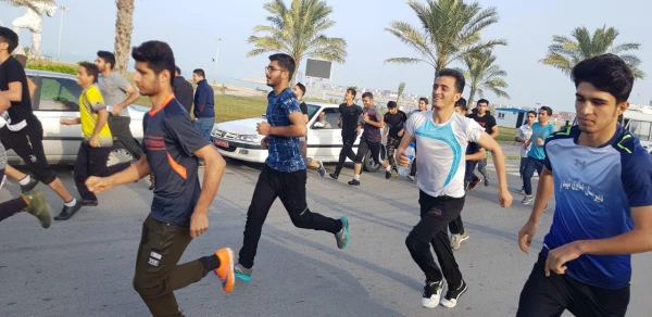 مسابقه دو صحرانوردی دانشجومعلمان در ساحل بوشهر برگزار شد 4