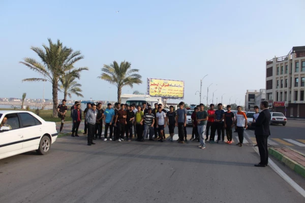 مسابقه دو صحرانوردی دانشجومعلمان در ساحل بوشهر برگزار شد 16