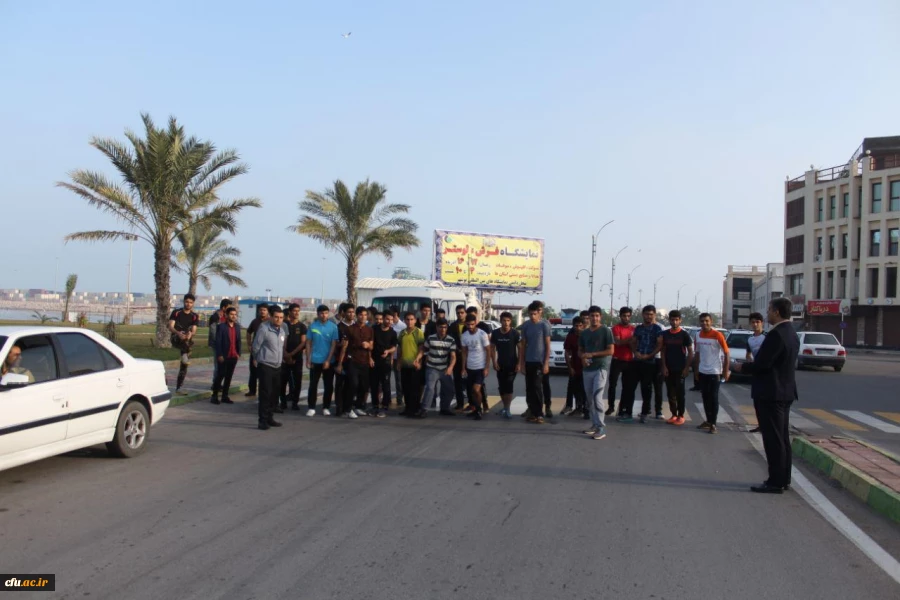 مسابقه دو صحرانوردی دانشجومعلمان در ساحل بوشهر برگزار شد 16