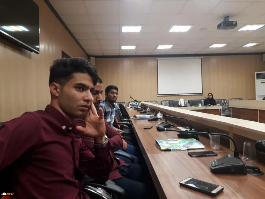 کارگاه موضوعی اهمیت بهداشت  دردانشگاه فرهنگیان هرمزگان وبا همکاری دانشگاه علوم پزشکی و خدمات بهداشتی و درمانی هرمزگان برگزار گردید. 6