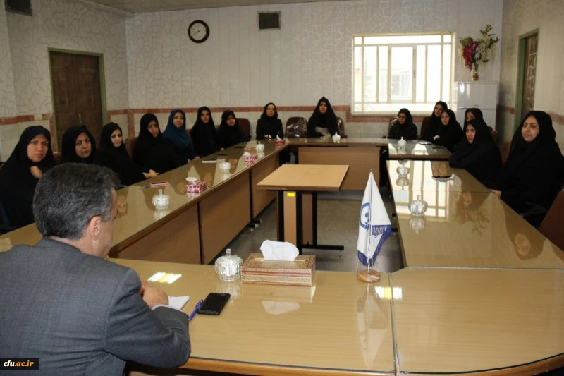 بازدید از پردیس فاطمه الزهرا (س) در اولین روز کاری مدیر جدید امور پردیس های استان یزد 4