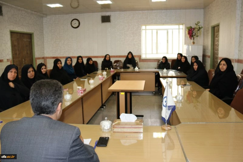 بازدید از پردیس فاطمه الزهرا (س) در اولین روز کاری مدیر جدید امور پردیس های استان یزد 5