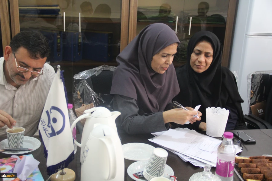 برگزاری اولین انتخابات تعیین مدیران گروهای آموزشی دانشگاه فرهنگیان هرمزگان
 5