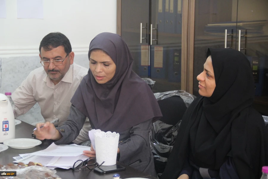 برگزاری اولین انتخابات تعیین مدیران گروهای آموزشی دانشگاه فرهنگیان هرمزگان
 6