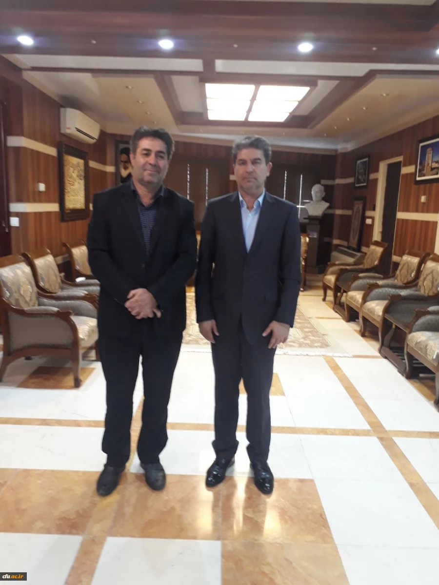 دکتر علی محمودلو مدیر امور پردیس های دانشگاه فرهنگیان با دکتر شهریاری استاندار آذربایجان غربی و رئیس هیات امنای دانشگاه فرهنگیان استان دیدار کرد 2