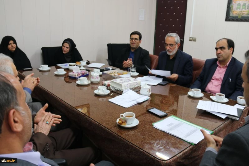 انتخابات مدیران گروه های آموزشی دانشگاه فرهنگیان یزد برگزار شد.
 10