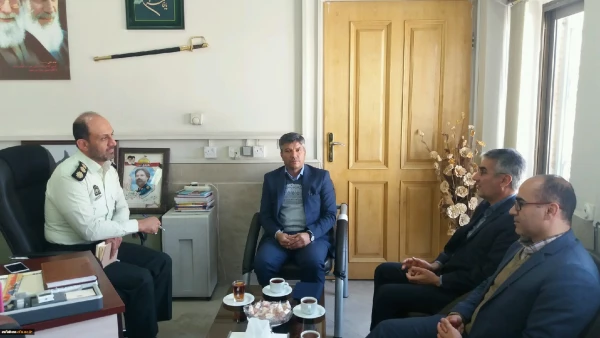 سرپرست مدیریت امور پردیس های دانشگاه فرهنگیان در دیدار با جانشین فرماندهی انتظامی استان اصفهان :

باید از توان دانشجو معلمان در پیشگیری از انحرافات اجتماعی بهره برد.