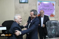 دیداروگفتگوی صمیمی دکتر طاهری نیا معاون پژوهشی دانشگاه فرهنگیان بااستاد آزادفر رئیس تربیت معلم قزوین پیش ازانقلاب 3